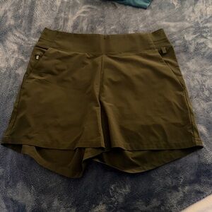 Athleta Brooklyn Short - Dark Green